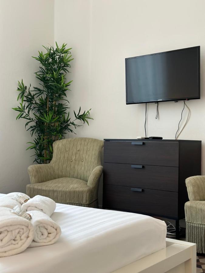 מילאנו Xenia Apartments - Bright And Elegant Apartment מראה חיצוני תמונה