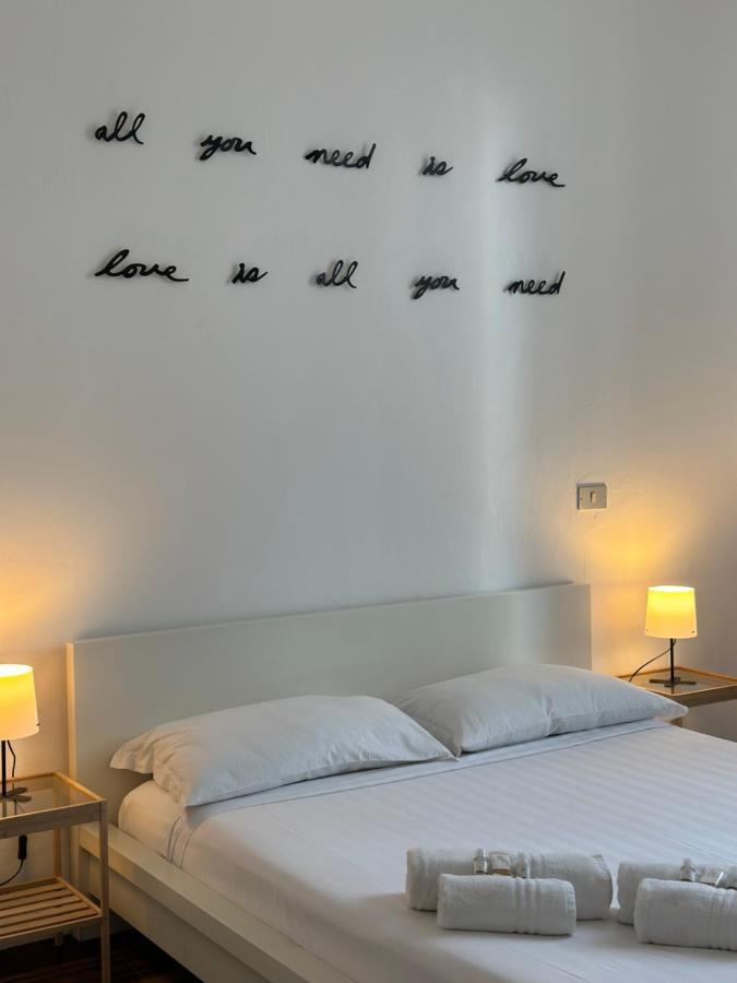 מילאנו Xenia Apartments - Bright And Elegant Apartment מראה חיצוני תמונה